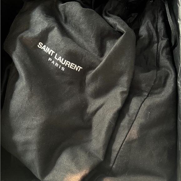 Ysl nude heels - Picture 3 of 4